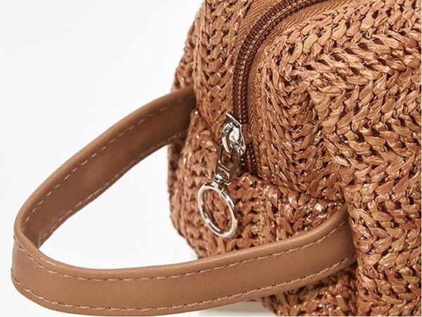 Simple Cosmetic Storage Bag Made of PP Grass Material - Image 3