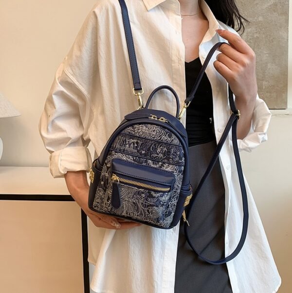 Traditional Chinese Style Flower Embroidered Shoulder Bag Versatile and Cute Women's Bag - Image 4