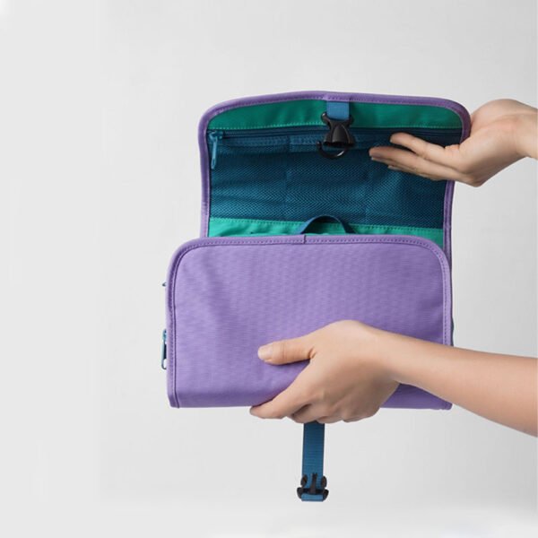 Portable Dry and Wet Separation Hanging Cosmetic Storage Bag - Image 6